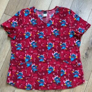 Disney Womens Christmas Lilo & Stitch Print Scrub Top Pockets XL